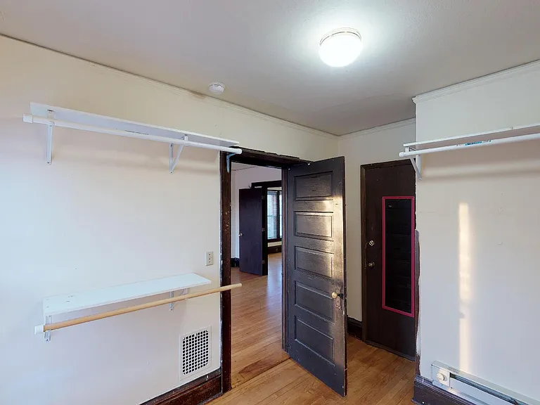 1728 Van Hise Ave — Photo 12