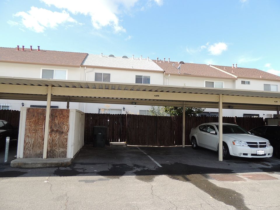 2nd image of 4203 Brookfield Dr