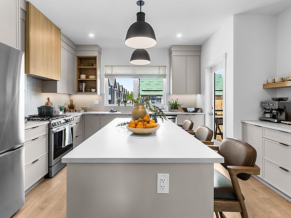 5th image of 16765 25th Ave #18
