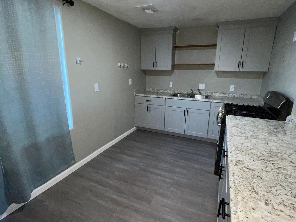 1st image of 540 S Hobson Unit 1
