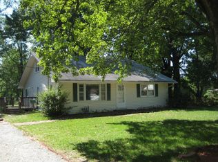 11405 E 55th Ter, Raytown, MO 64133