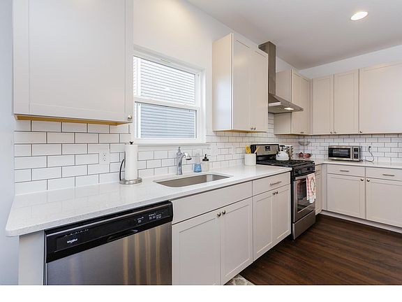 Kitchen with Quartz Counter Tops