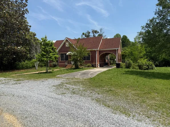 1214 Hoke St, Gadsden, AL 35903