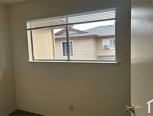 5th image of 1046 Bellhurst Ave