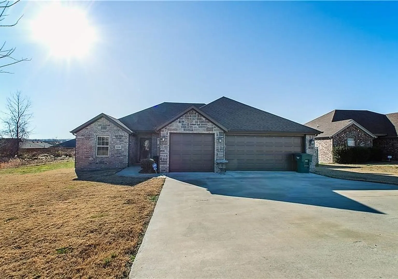 3 bedroom in sought after West side of Fayetteville — Photo 3