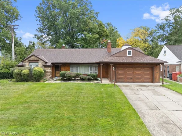 16236 Northvale Blvd, East Cleveland, OH 44112