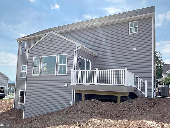 4th image of 321 Greenwood Lot 158