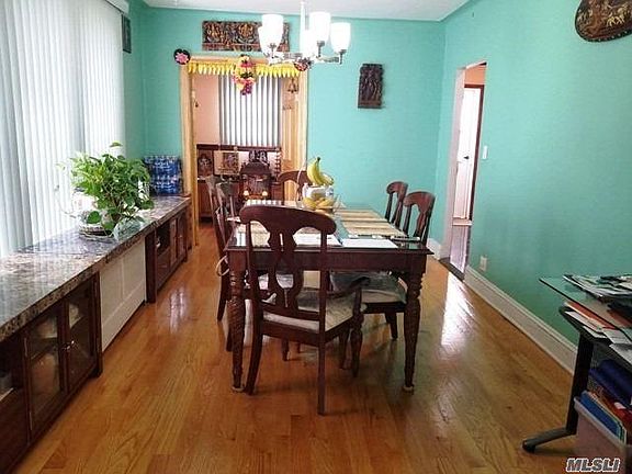 3rd image of 8922 216th St