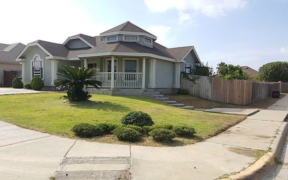 2nd image of 2064 Point Loma Dr