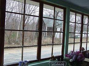 CLASSIC FRONT GLAZED PORCH