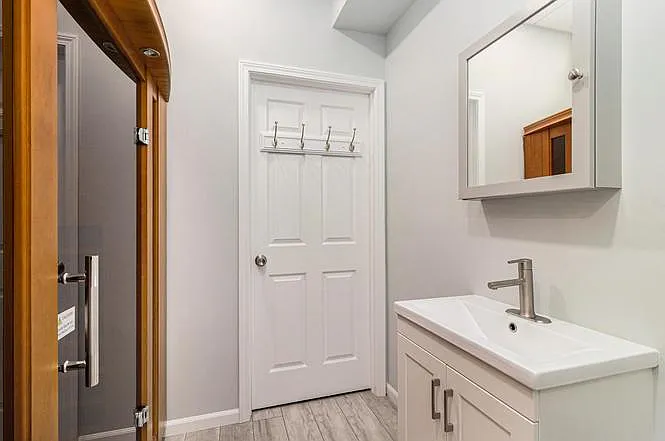 5873 Villa France Ave — Photo 17