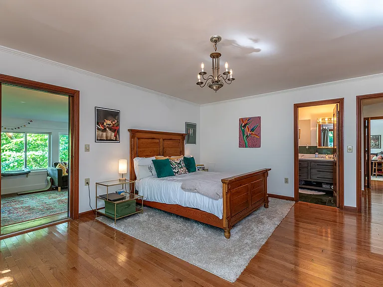 230 E Litchfield Rd — Photo 15