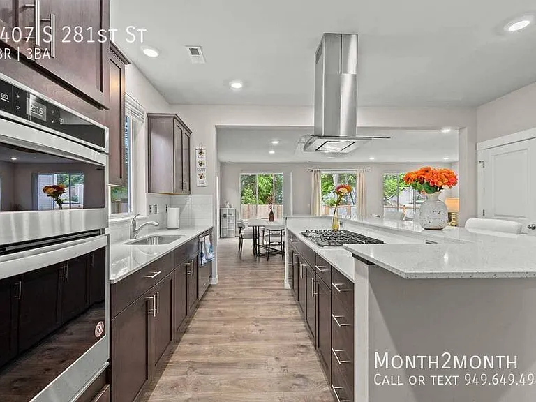 1407 S 281st St — Photo 13