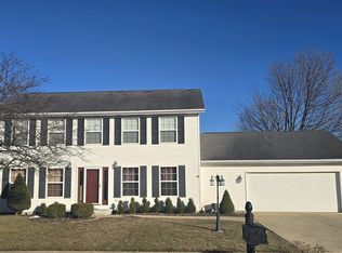 608 Pheasant Ln, Savoy, IL 61874