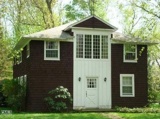 53 Shadow Ln, Ridgefield, CT 06877