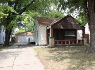 353 S All Hallows St, Wichita, KS 67213