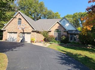 9786 W 1100 N, Demotte, IN 46310