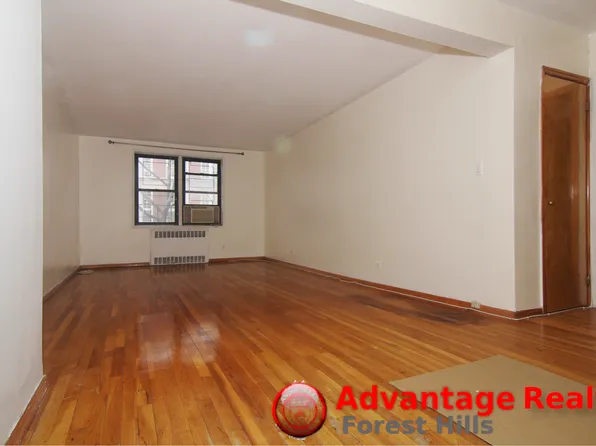 102-18 64th Avenue image 5 of 33