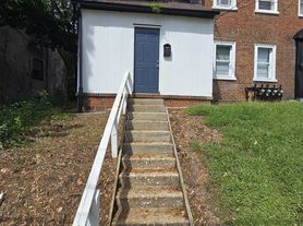 3414 W 10th St, Chester, PA