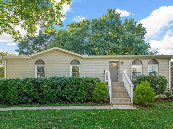4817 Concord Dr, Hermitage, TN 37076