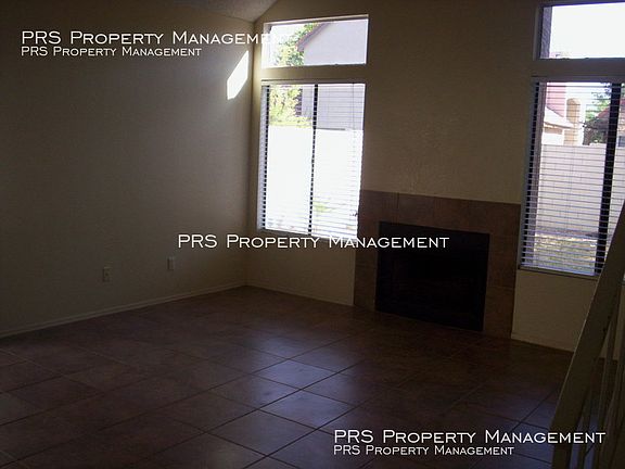 3rd image of 4667 W Linda Ln