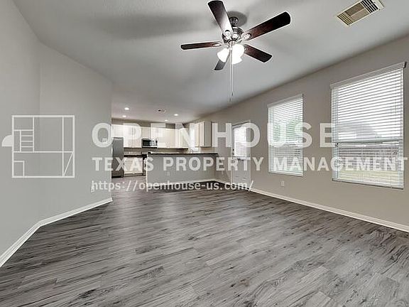 3rd image of 2519 Elm Crossing Trl