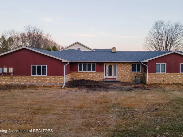 1650 N Onondaga Rd, Holt, MI 48842