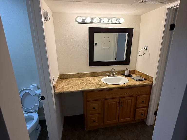 21219 Roscoe Blvd #111 — Photo 11