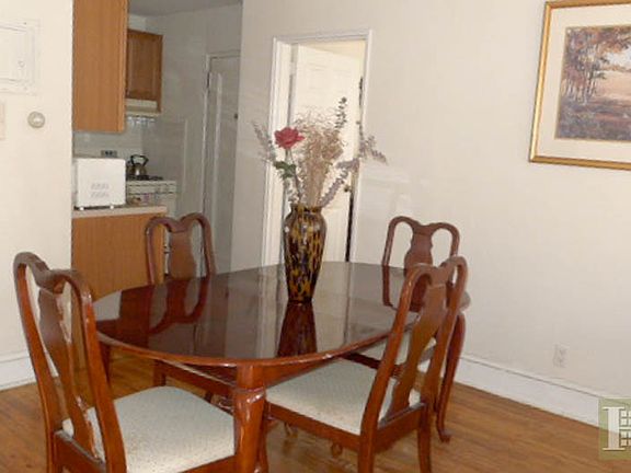 4th image of 361 Washington Ave APT 4A