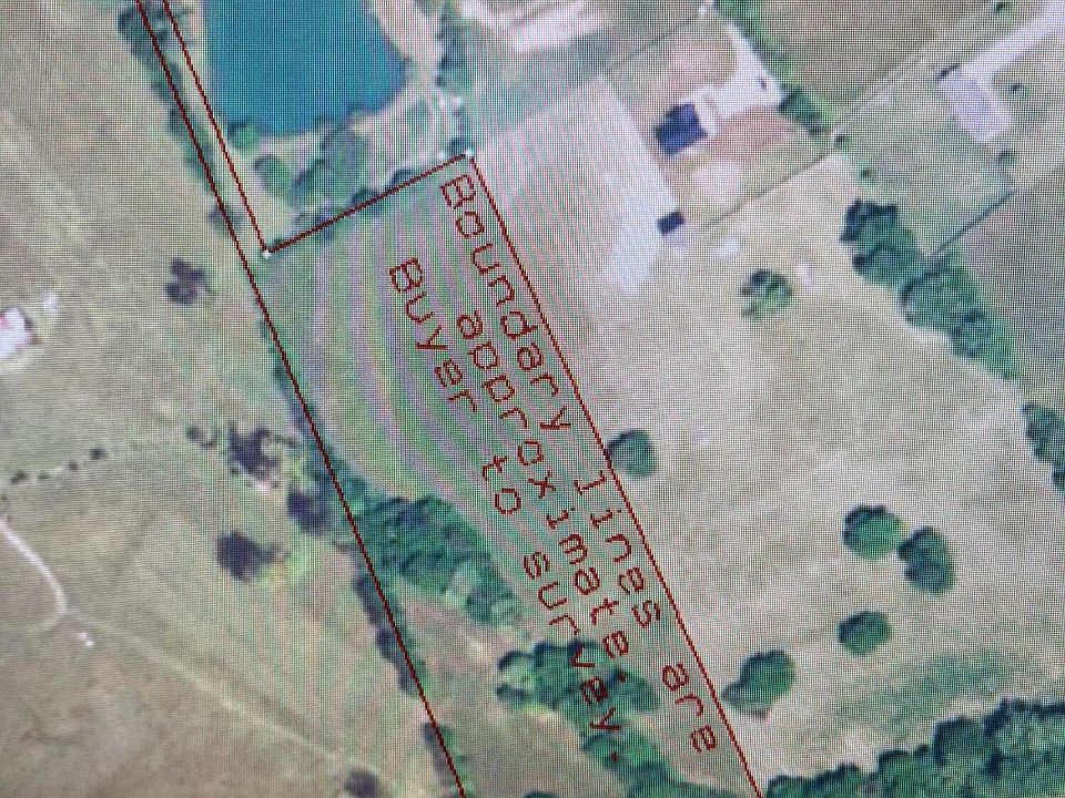 2nd image of 0 Camargo Levee Rd