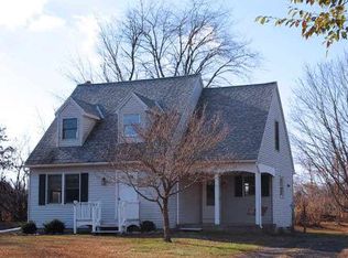64 Cambridge Dr, Red Hook, NY 12571