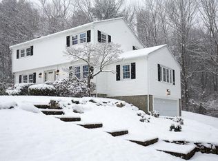 39 June St, Dudley, MA 01571