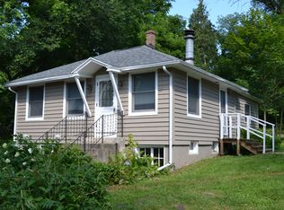 1526 Seminole Rd, Algonquin, IL 60102