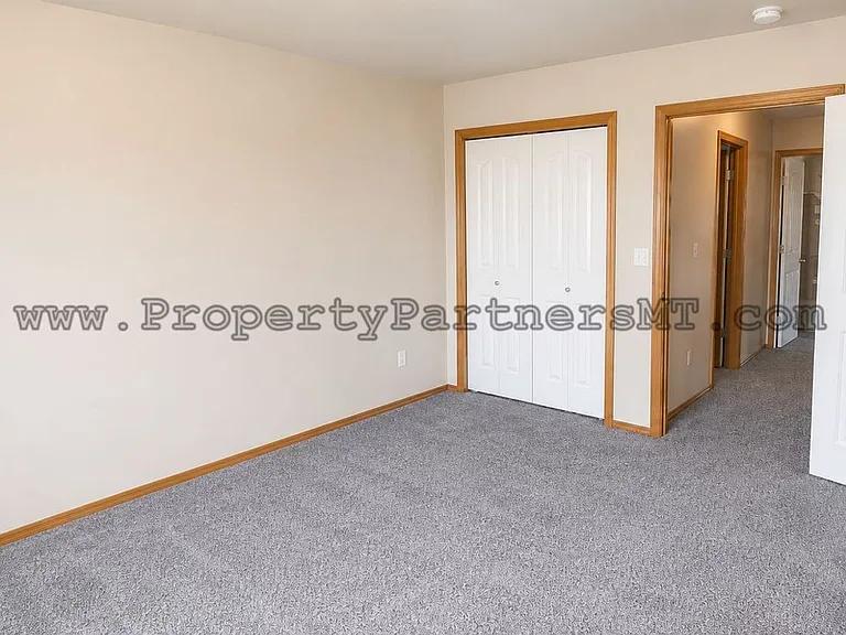 892 N River Rock Dr — Photo 10