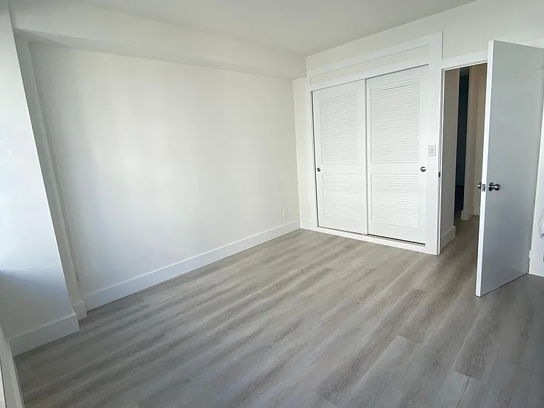 1430 Brickell Bay Dr #603 — Photo 6