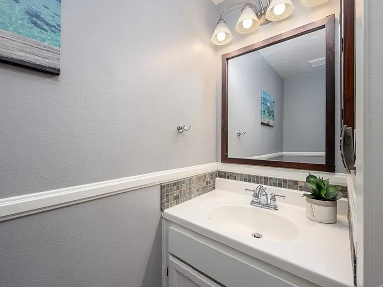 227 S Camino De Naranjas — Photo 4