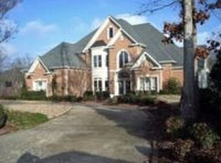 5628 Mountain Breeze Dr, Chattanooga, TN 37421