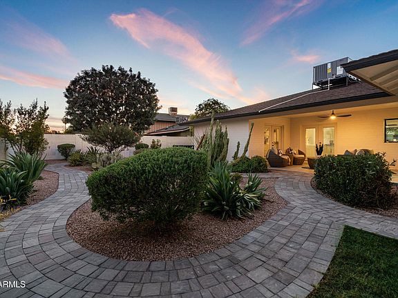 4th image of 1019 E WATSON Drive
