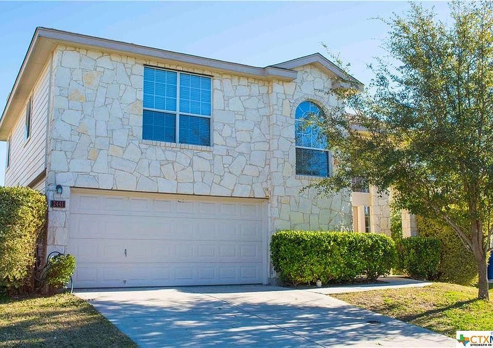 1st image of 2441 Medina Dr