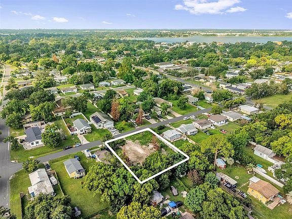 3rd image of 829 TIMOR AVENUE