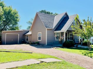 534 N Ash Ave, Valley Center, KS 67147