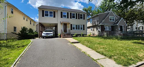 373 E Lake Ave Photo 1