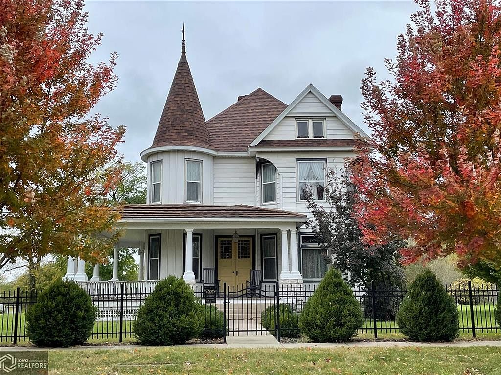 203 N Main St, Blakesburg, IA 52536 Zillow