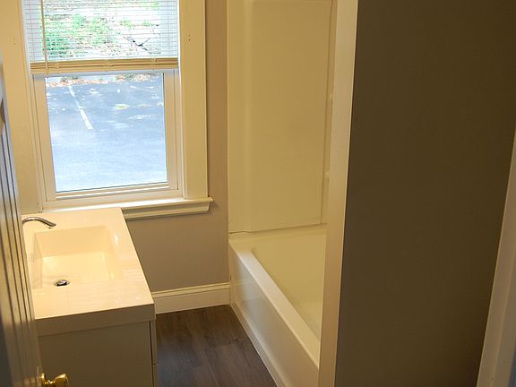 3rd image of 155 East St #155