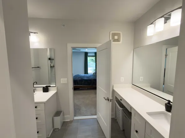 640 Noush Ct Unit B, Charlottesville, VA 22911