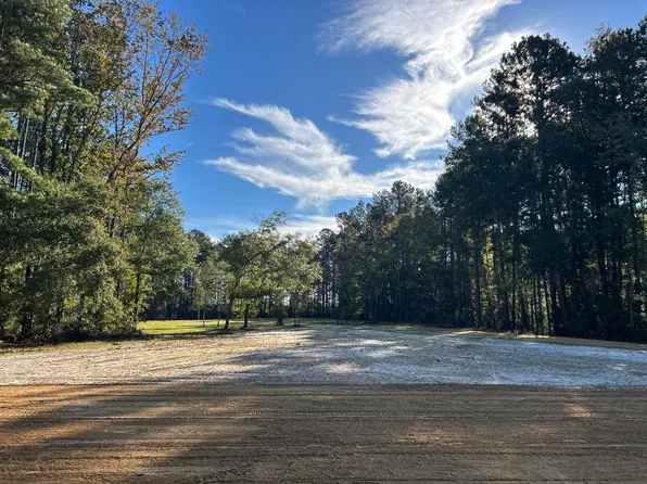 515 The Ranch Trl, Ridgeville, SC 29472