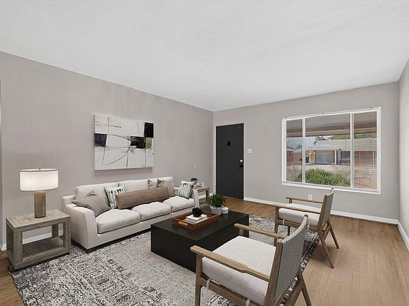 4th image of 5808 Princess Jeanne Ave NE