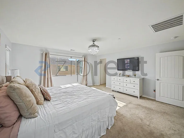 5394 Delaney Way — Photo 28