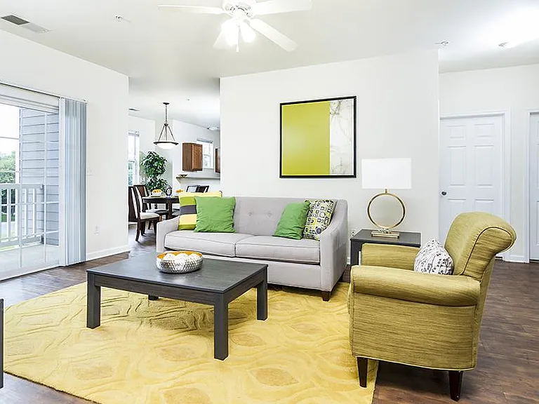 Glen Haven Apartments — Photo 3