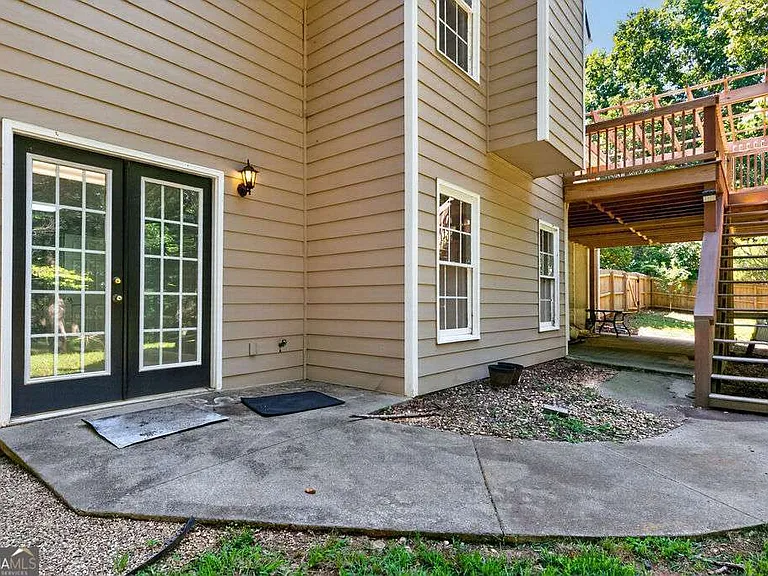 354 E Creek Bnd — Photo 44
